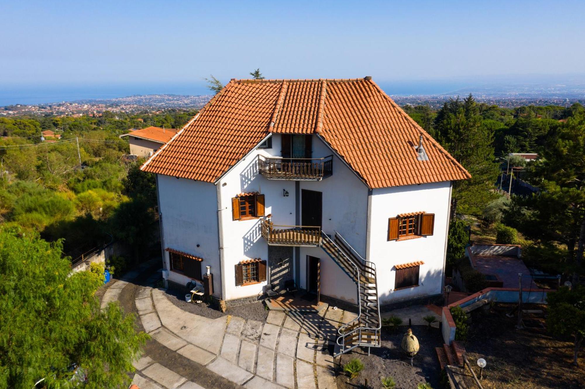 Villa Joele Nicolosi Luaran gambar