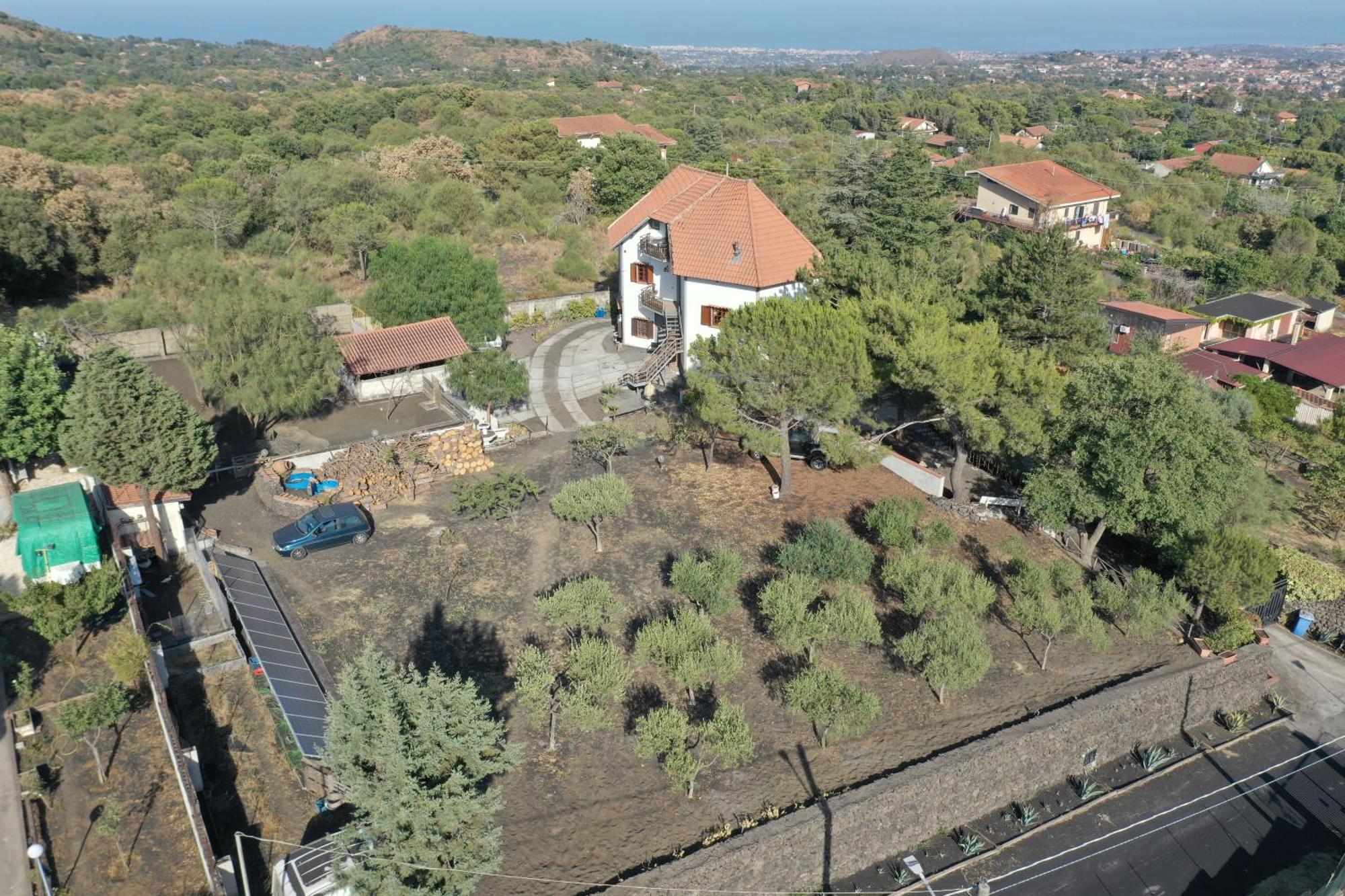 Villa Joele Nicolosi Luaran gambar